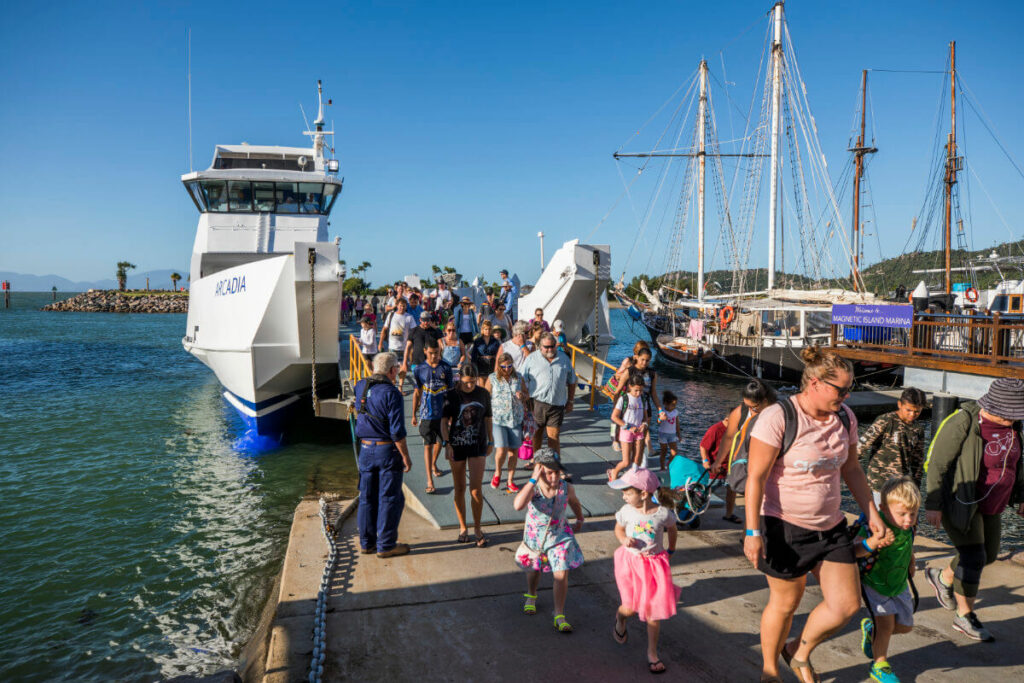 magnetic-island-ferries-walk-on-passengers